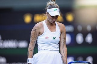 Podpásovka od Vondroušové, kritizují českou šampionku v Polsku. Ostuda, ví tenisová kráska - Sport.cz
